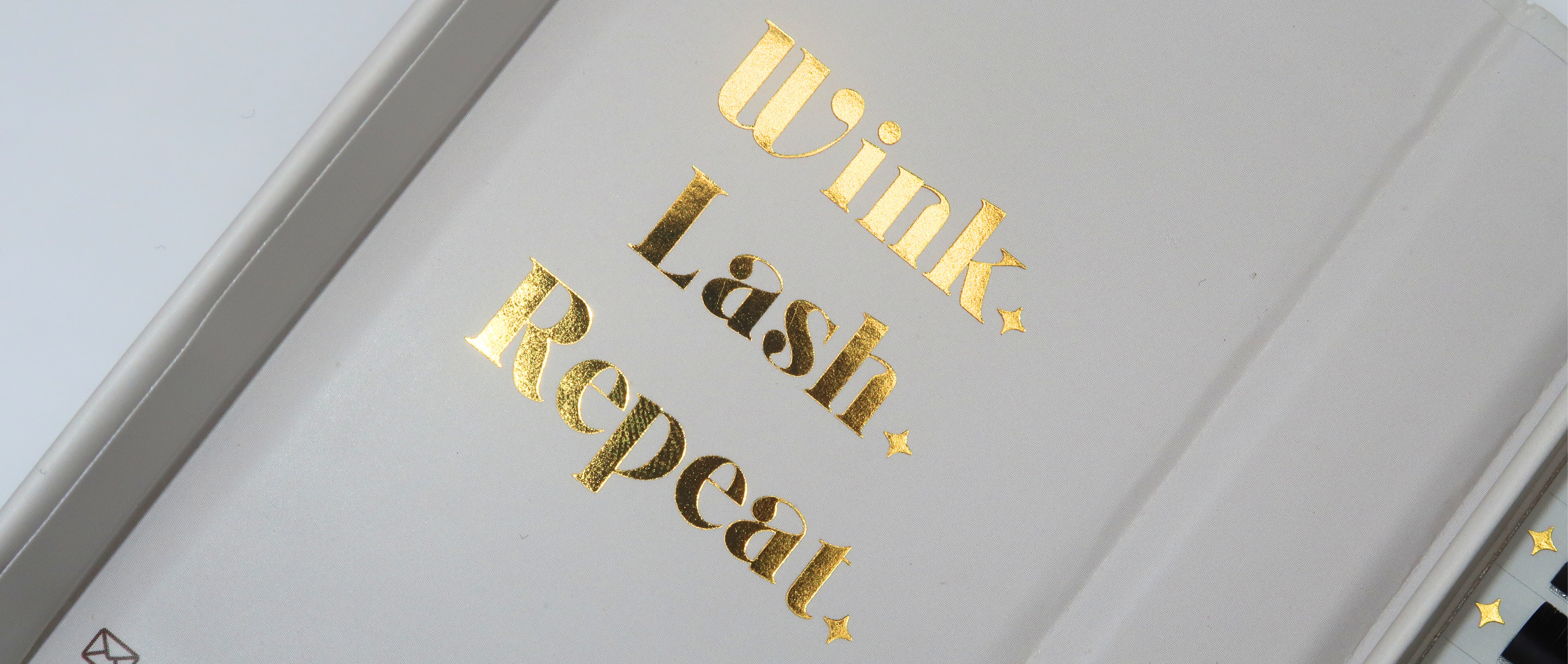 wink lash repeat.png